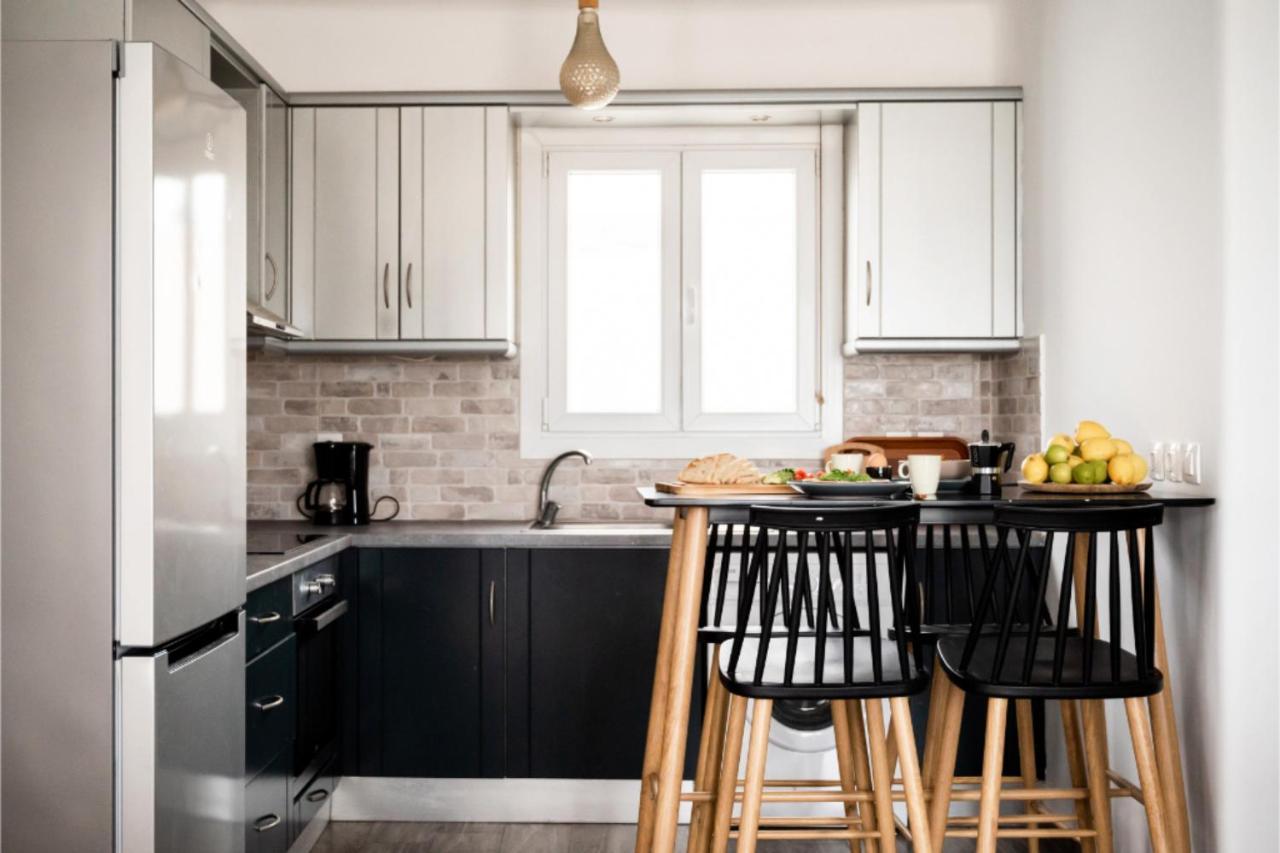 House Suites - Psarou